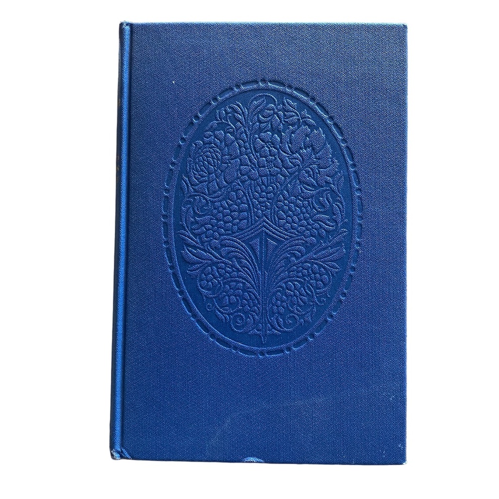 Dodd Mead Blue Cloth Embossed Hardcover Book Vintage 1924 Coffee Table - Picture 2 of 16